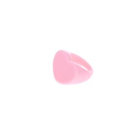 bague en plastique coeur rose bonbon